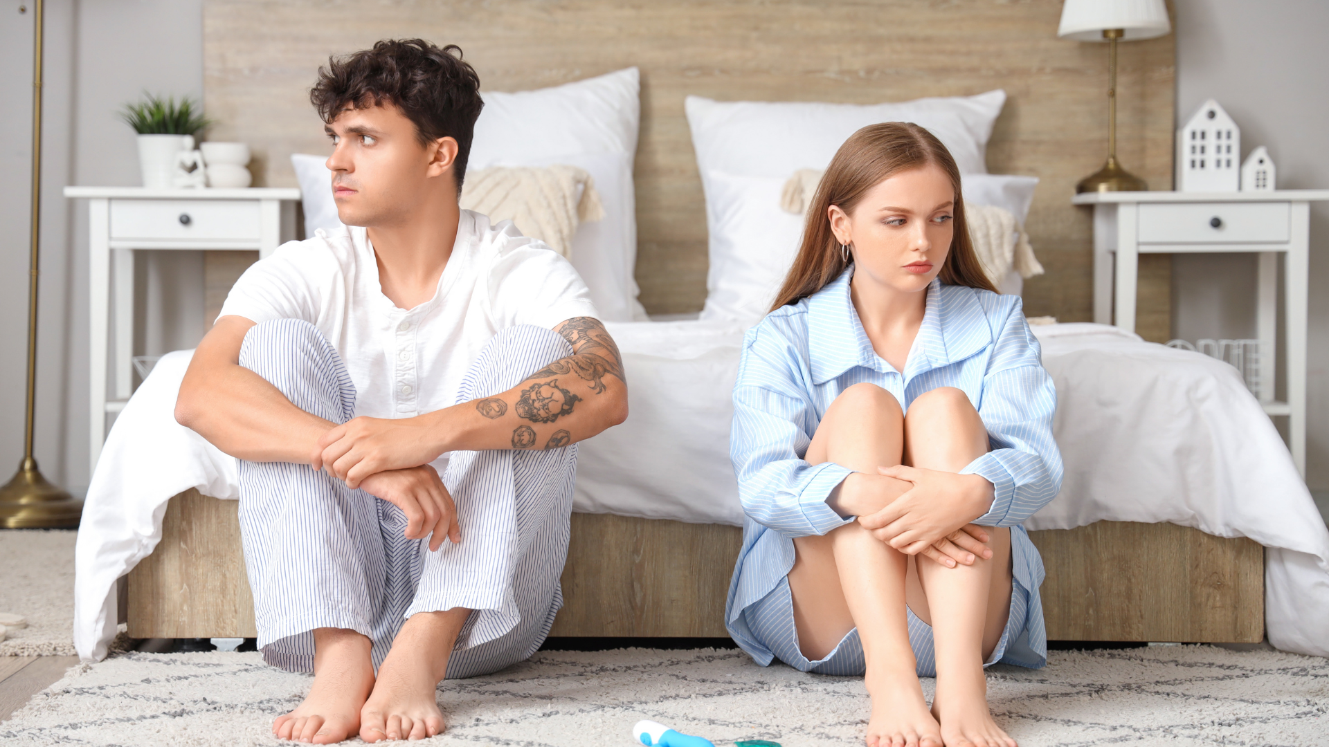 Alejandro Salinas, psicólogo y sexólogo en Granada, ofrece terapia presencial y online, terapia de pareja y formación en psicología.