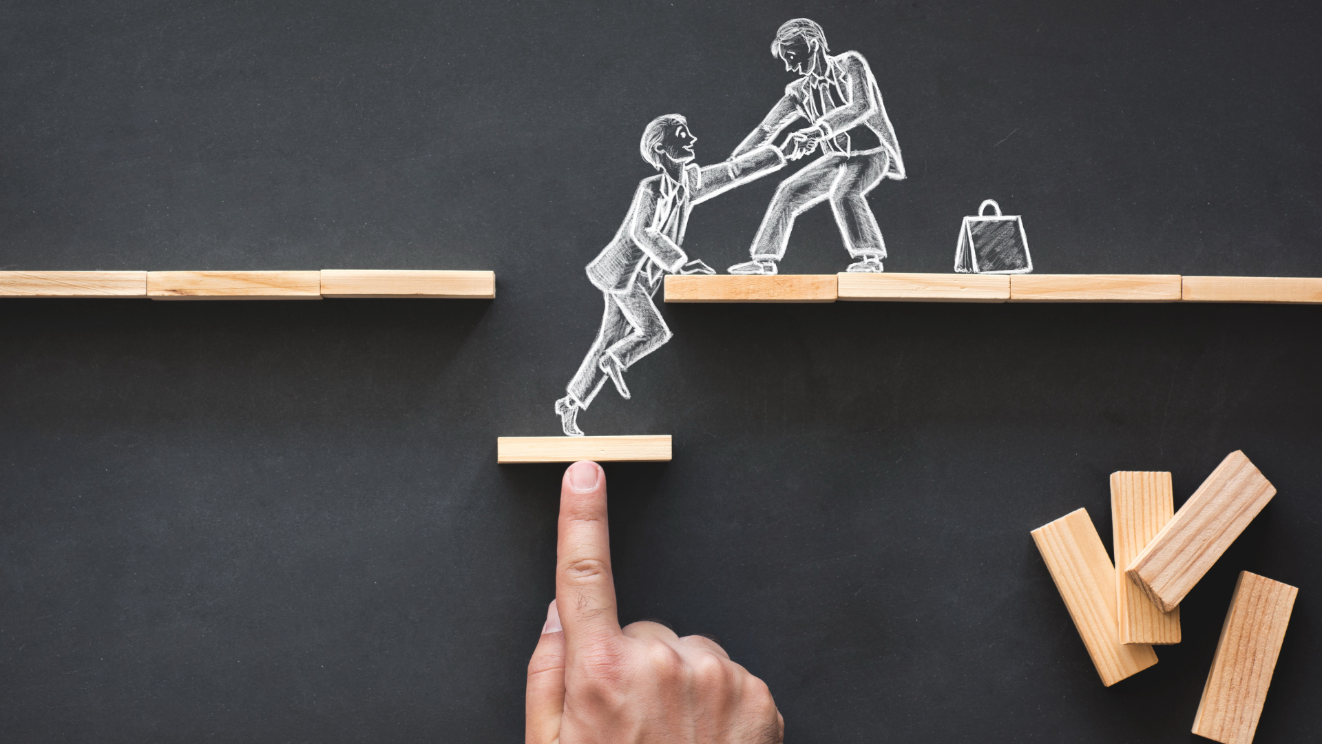 Alejandro Salinas, psicólogo y sexólogo en Granada, ofrece terapia presencial y online, terapia de pareja y formación en psicología.